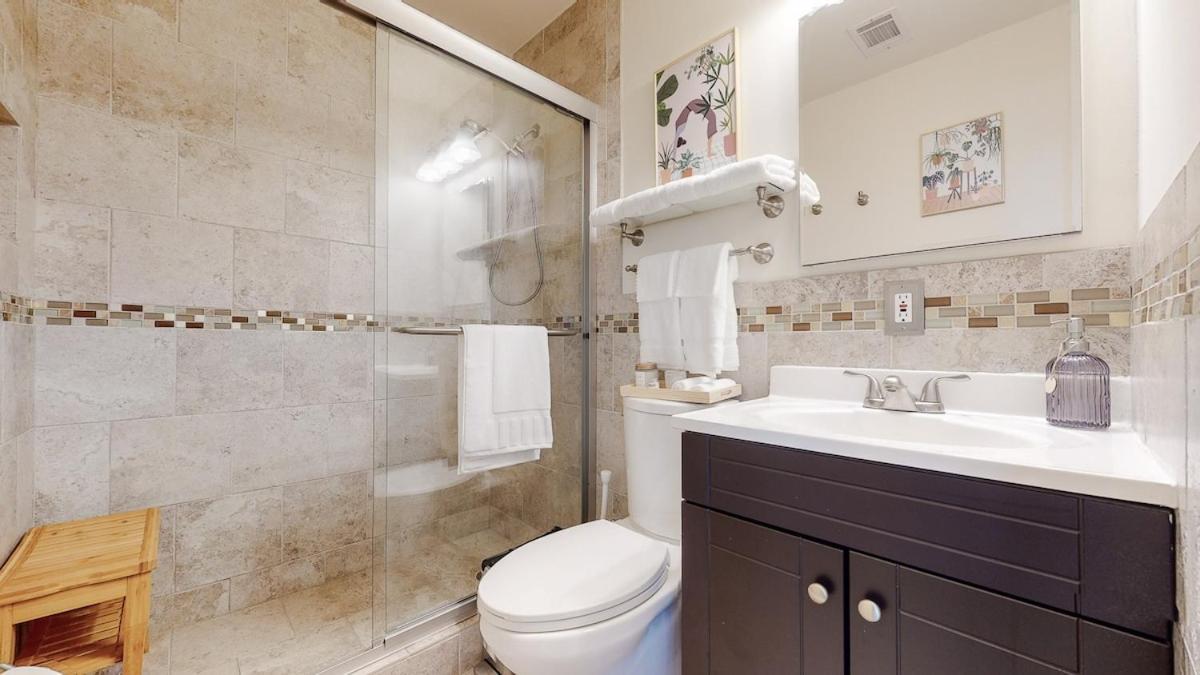 Сasa de vacaciones Private 4br Near Lax & Beaches Playa Vista